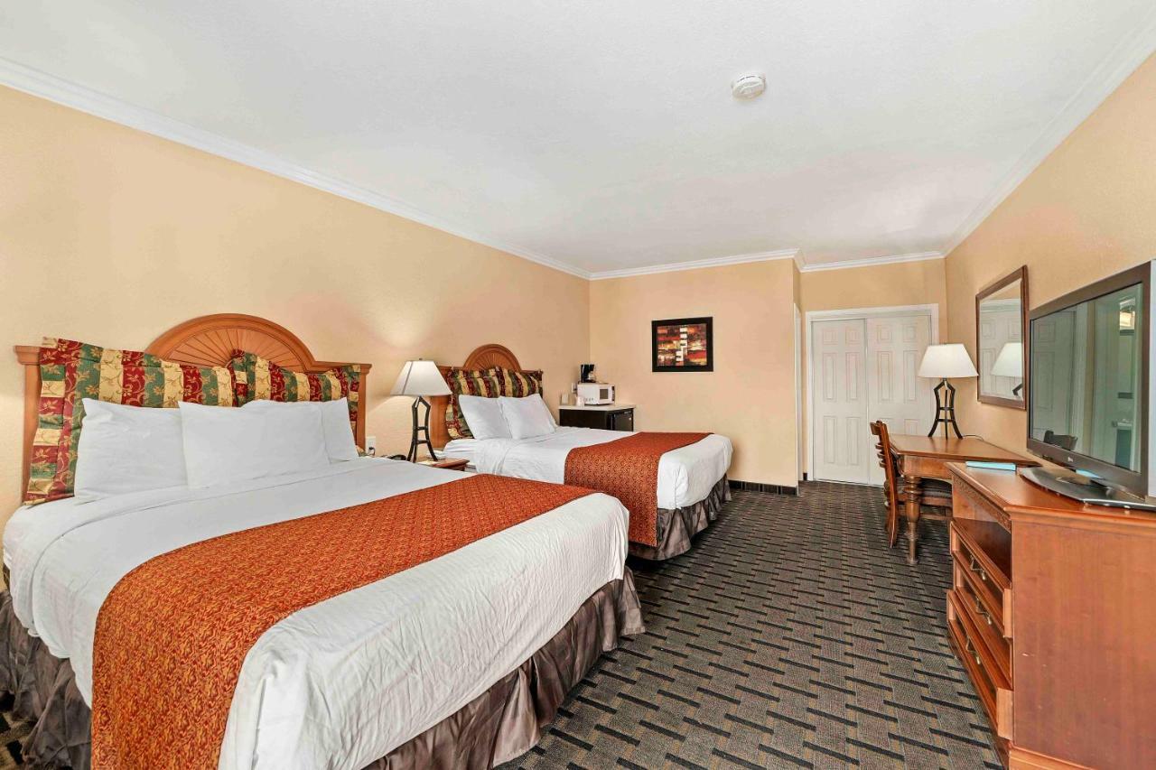 The Lemon Tree Hotel Anaheim Bagian luar foto
